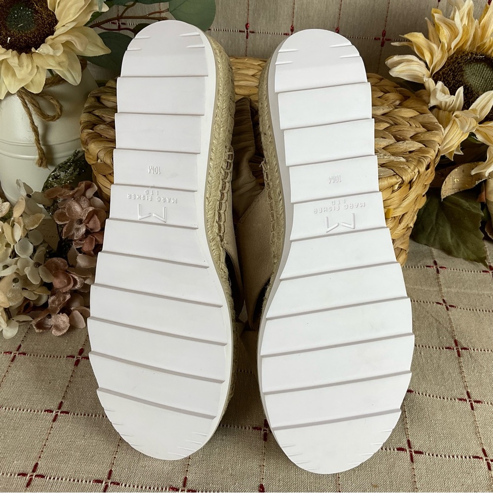 Marc Fisher LTD “Pella” Beige Suede Espadrille Platform Sandals Sz 10 Soft Comfy - Picture 6 of 6